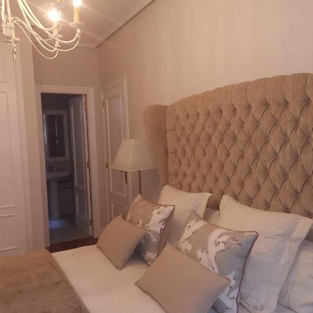 Habitacion Con Bano Privado En ビルバオ エクステリア 写真
