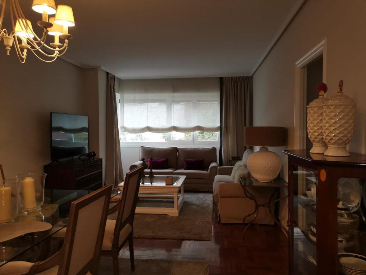 Habitacion Con Bano Privado En ビルバオ エクステリア 写真