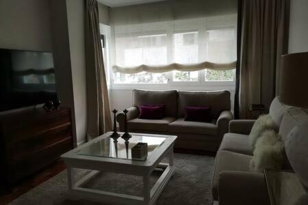 Habitacion Con Bano Privado En ビルバオ エクステリア 写真